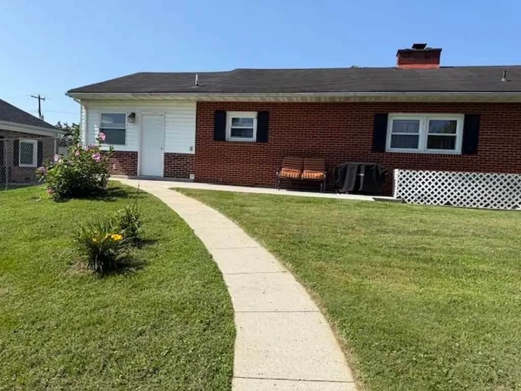 143 Park Avenue Monticello KY 42633