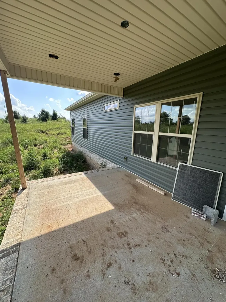 211 Bedford Court Hopkinsville KY 42240