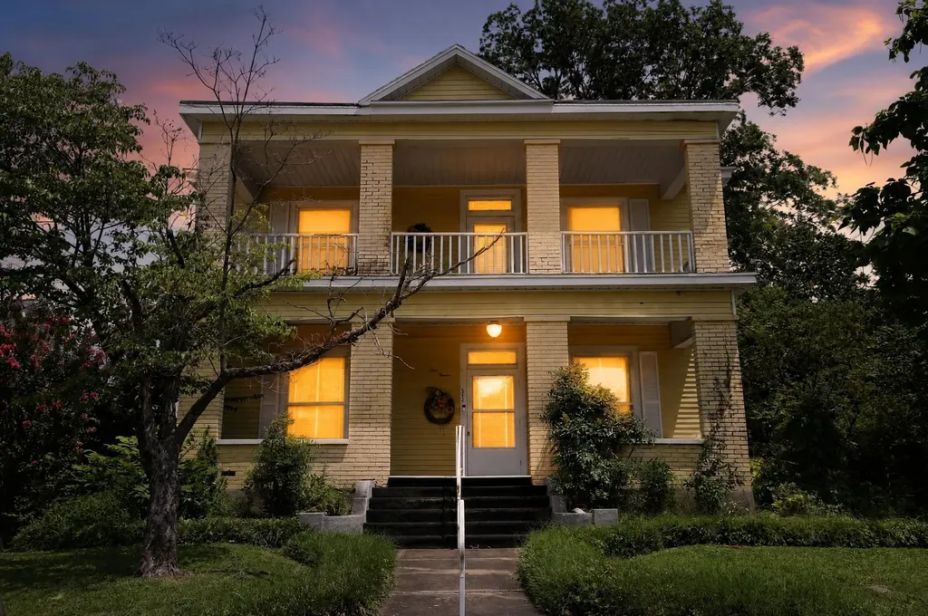 512 S 7th Street Mayfield KY 42066