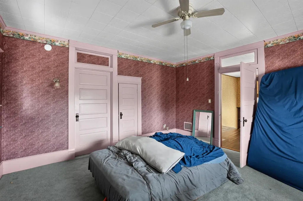 512 S 7th Street Mayfield KY 42066