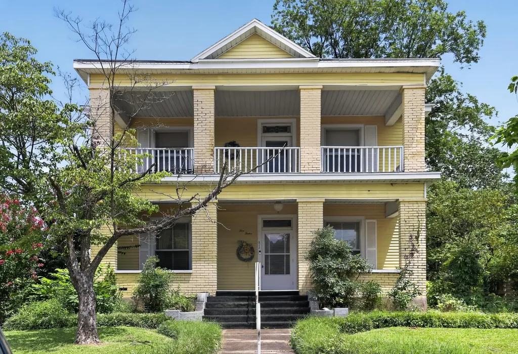 512 S 7th Street Mayfield KY 42066