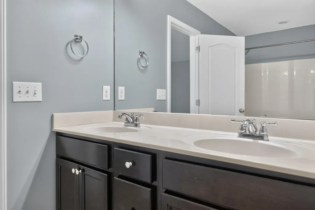 2013 Drummond Drive Lexington KY 40511