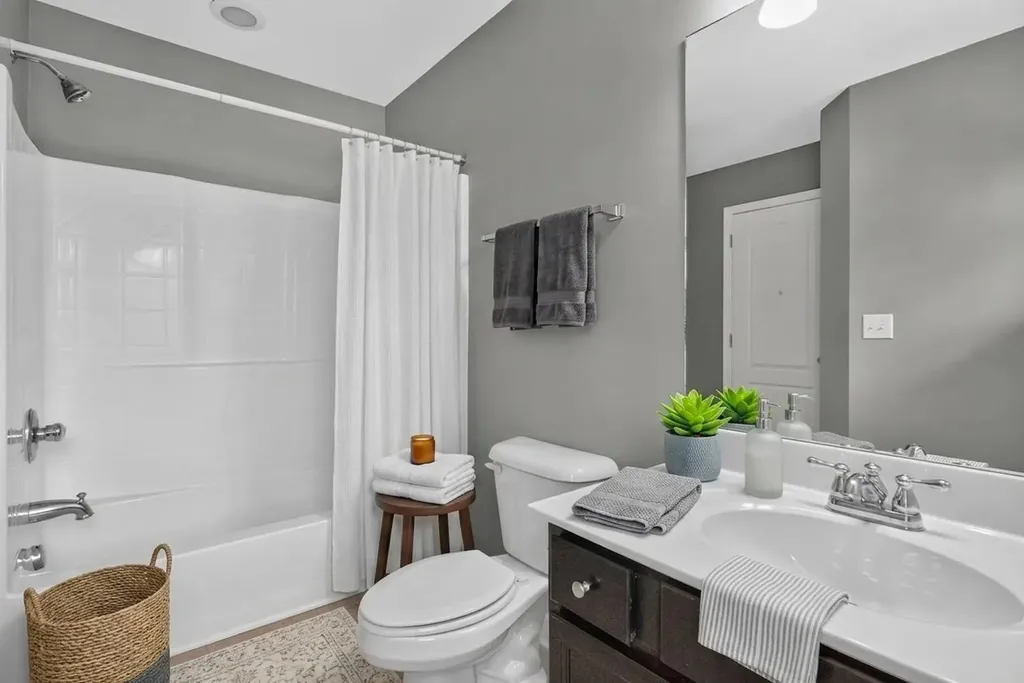 2013 Drummond Drive Lexington KY 40511