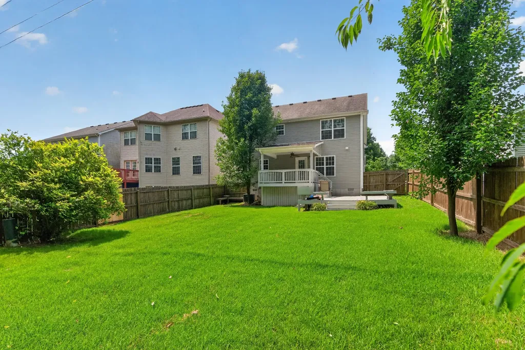2013 Drummond Drive Lexington KY 40511