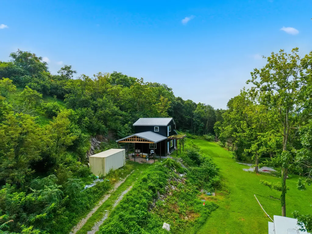 393 Kings Mill Road Lancaster KY 40444