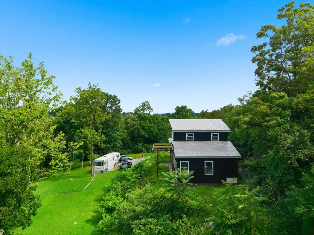 393 Kings Mill Road Lancaster KY 40444