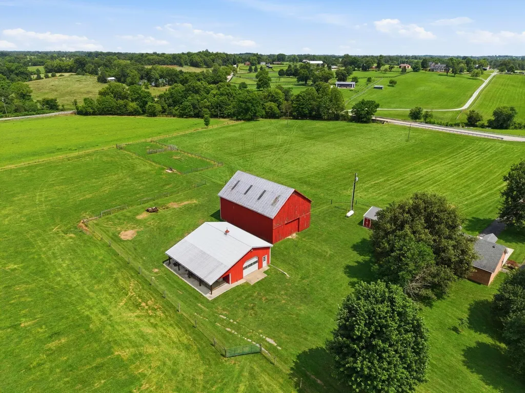 1006 Sebree Road Stamping Ground KY 40379