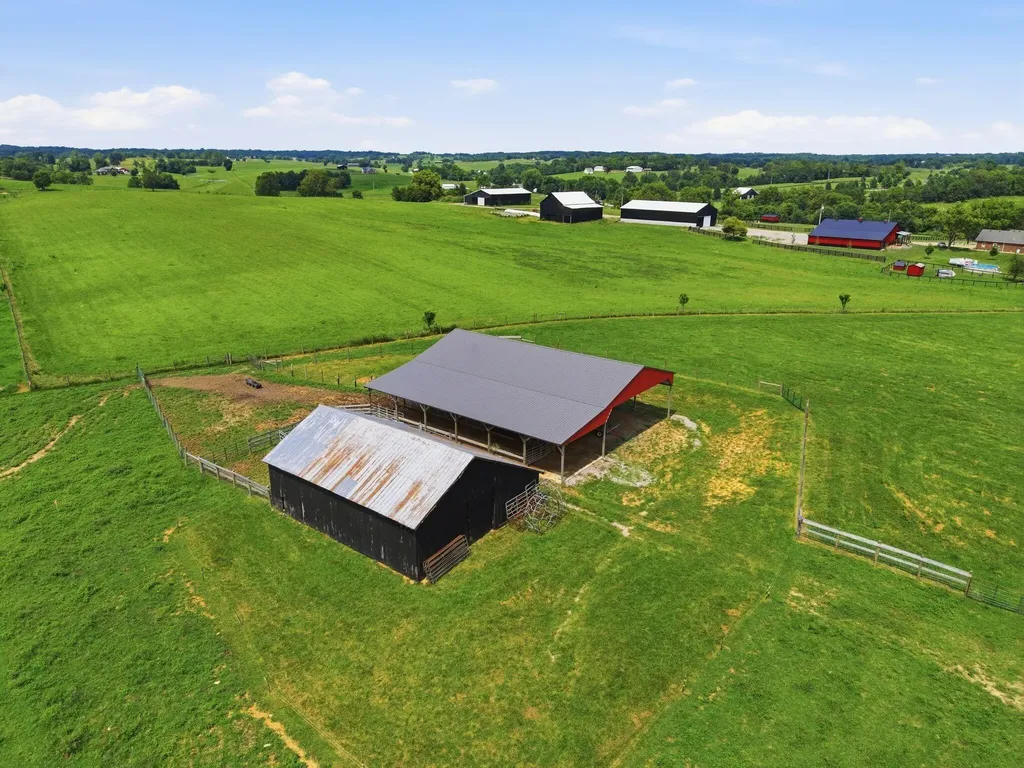 1006 Sebree Road Stamping Ground KY 40379