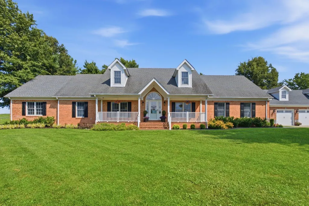 1006 Sebree Road Stamping Ground KY 40379