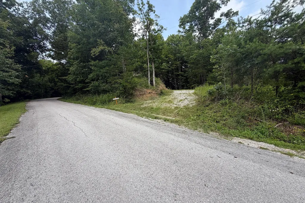 4813 Brammer Hill Ridge Road Monticello KY 42633
