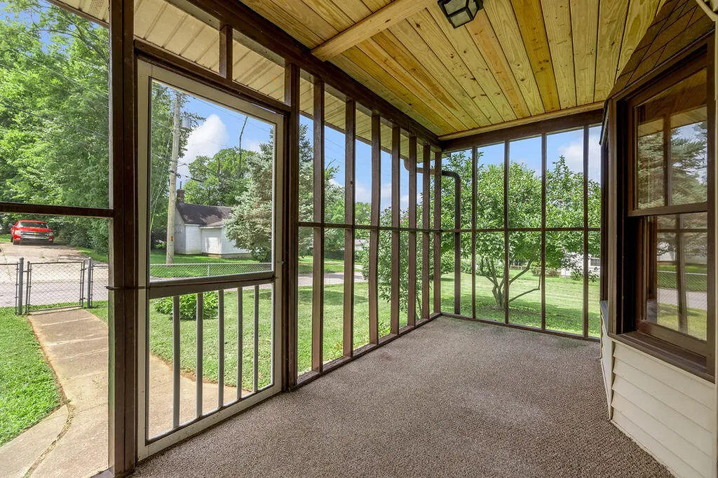 151 Minary Avenue Versailles KY 40383