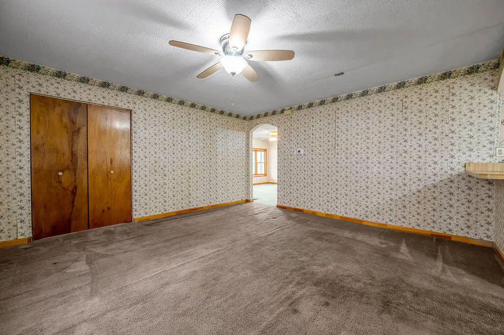 151 Minary Avenue Versailles KY 40383