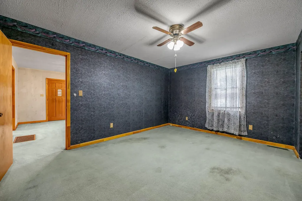 151 Minary Avenue Versailles KY 40383