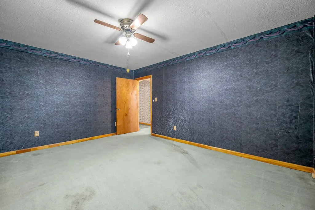 151 Minary Avenue Versailles KY 40383