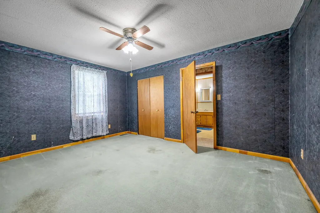 151 Minary Avenue Versailles KY 40383