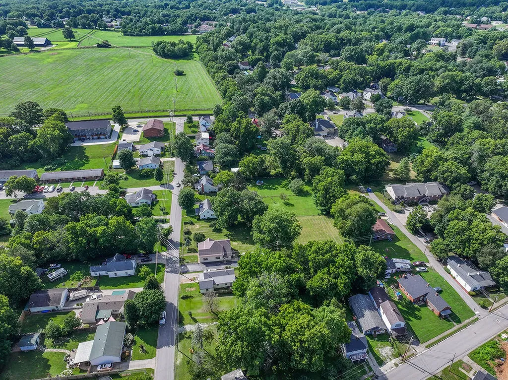 151 Minary Avenue Versailles KY 40383