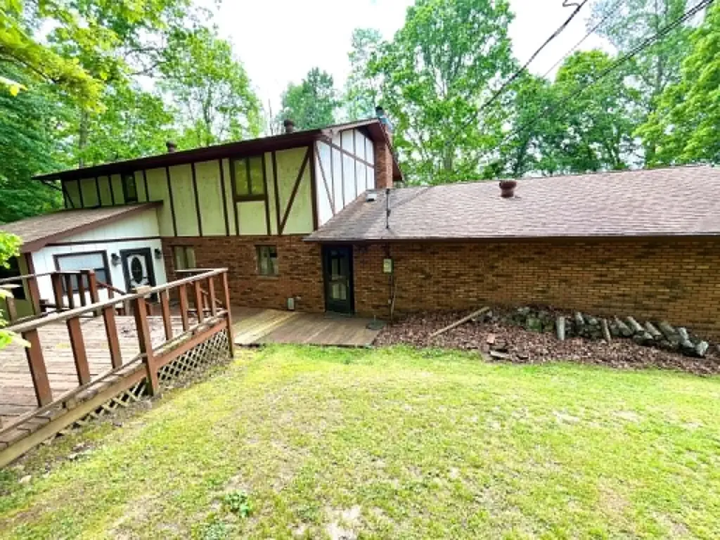 Pineville KY 40977