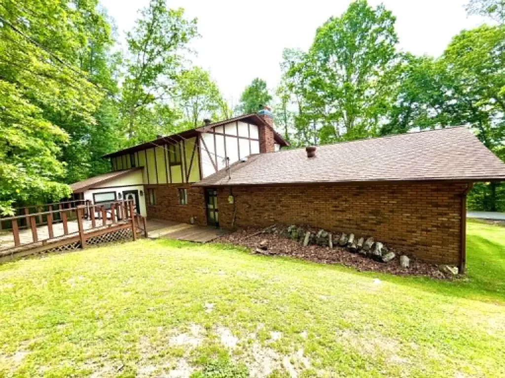 Pineville KY 40977