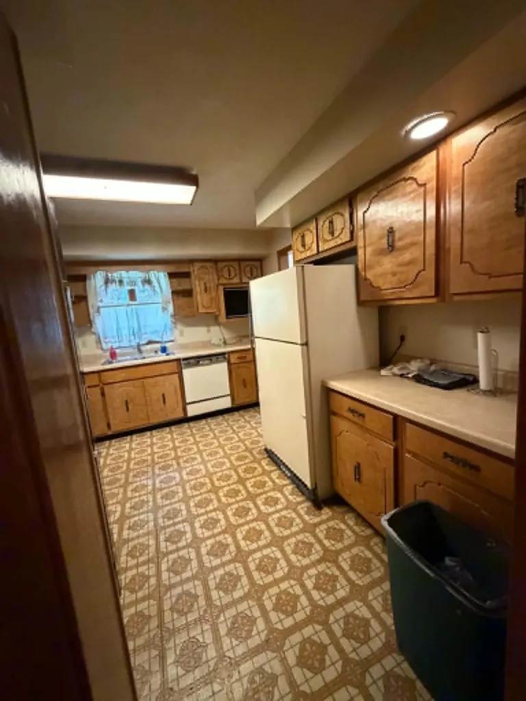 Pineville KY 40977