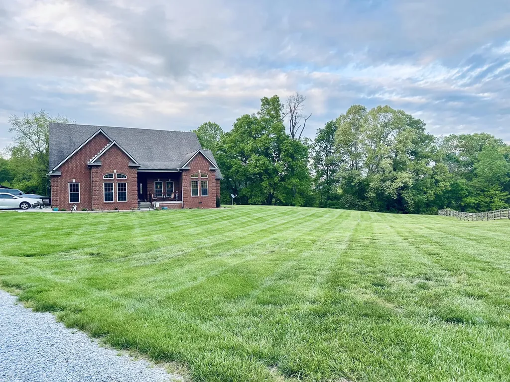 200 Tug Branch Road Clay City KY 40312