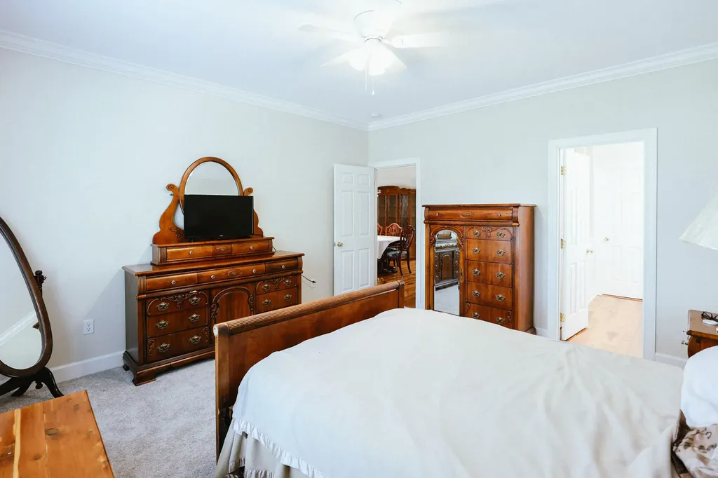 1868 Elmdale Road Paducah KY 42003