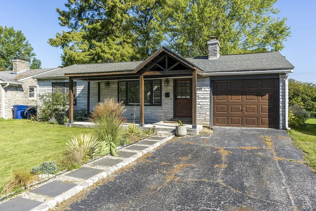 491 Stratford Drive Lexington KY 40503