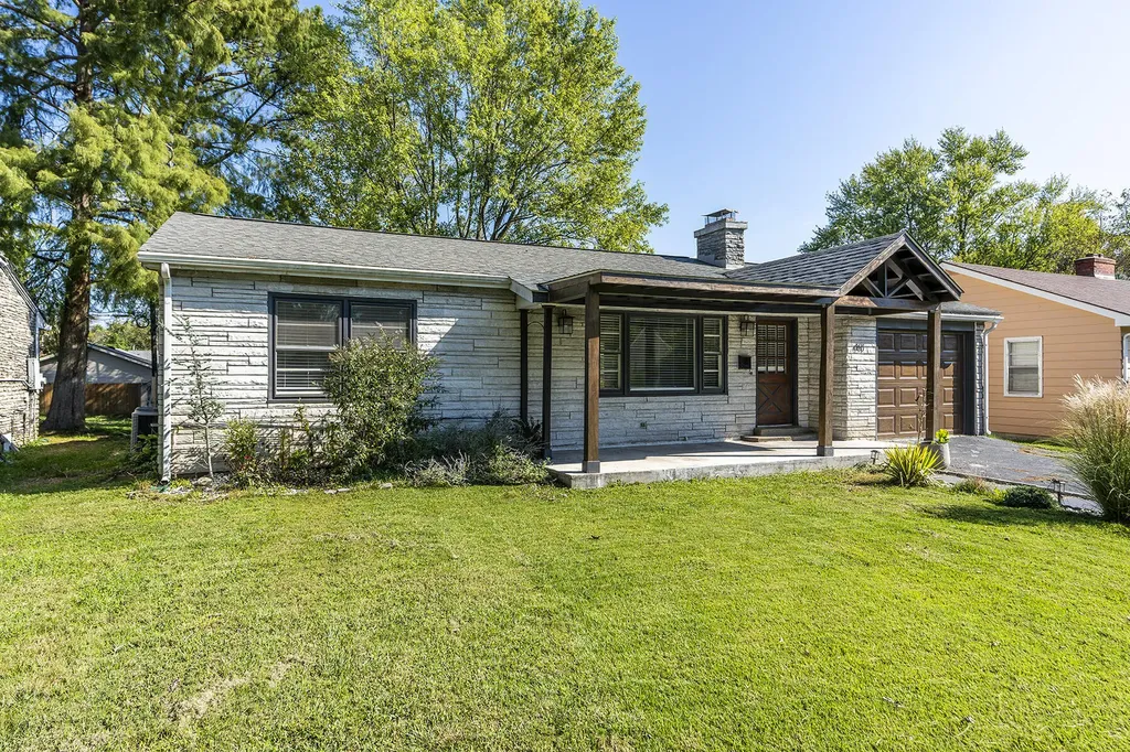 491 Stratford Drive Lexington KY 40503