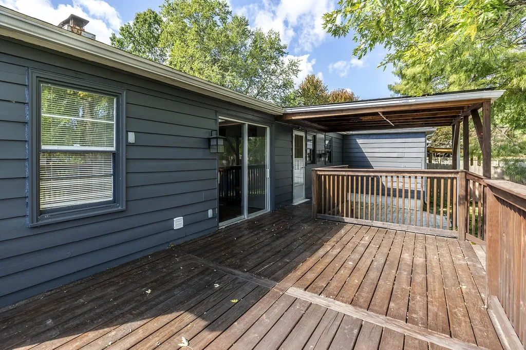 491 Stratford Drive Lexington KY 40503
