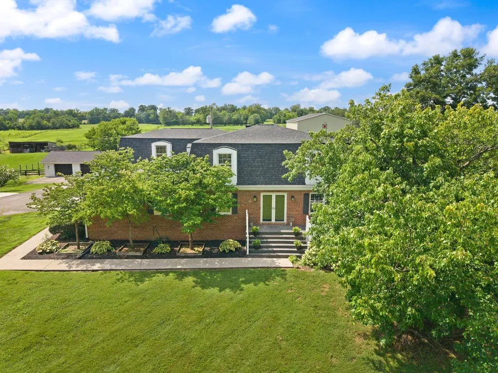 2419 Shun Pike Nicholasville KY 40356