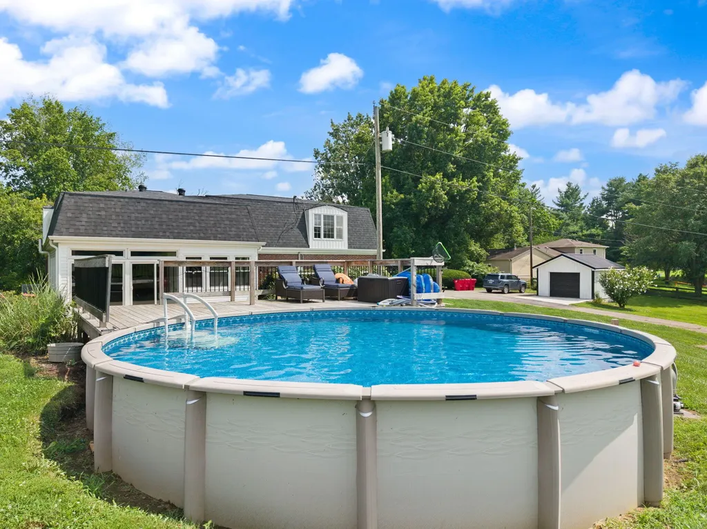 2419 Shun Pike Nicholasville KY 40356