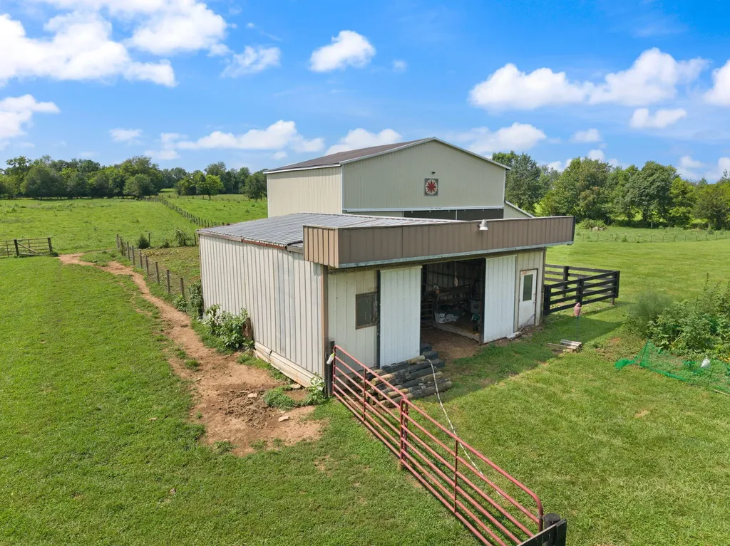 2419 Shun Pike Nicholasville KY 40356