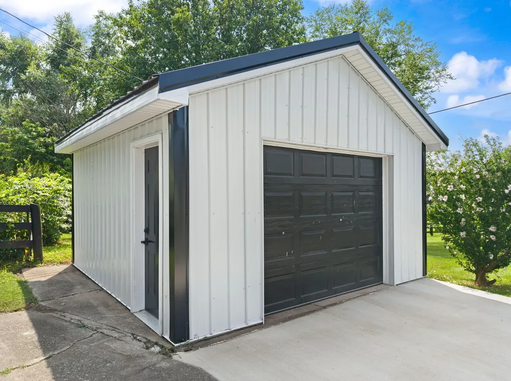 2419 Shun Pike Nicholasville KY 40356