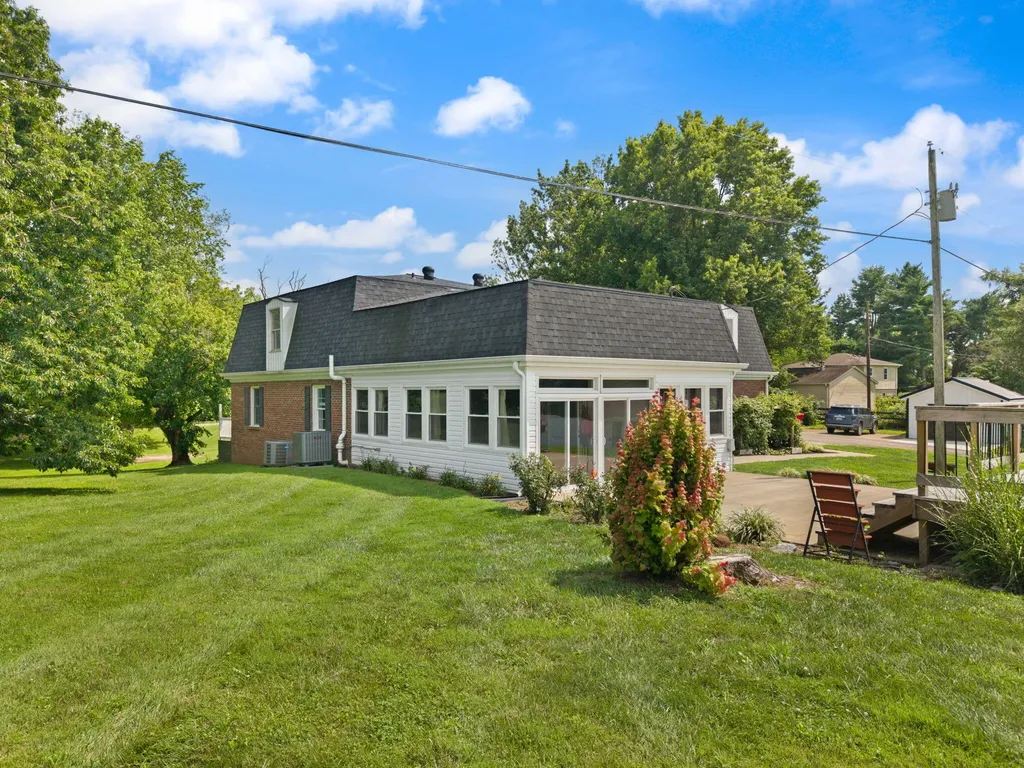 2419 Shun Pike Nicholasville KY 40356