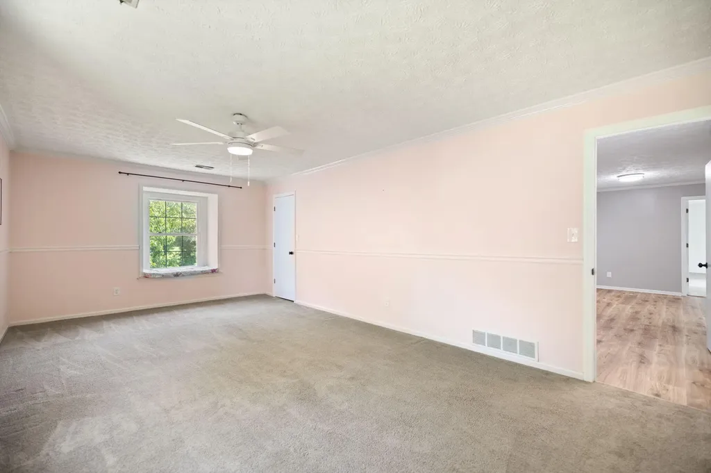 2419 Shun Pike Nicholasville KY 40356