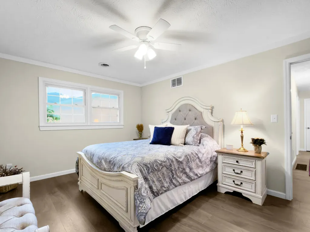 33 Horseshoe Street Thelma KY 41260