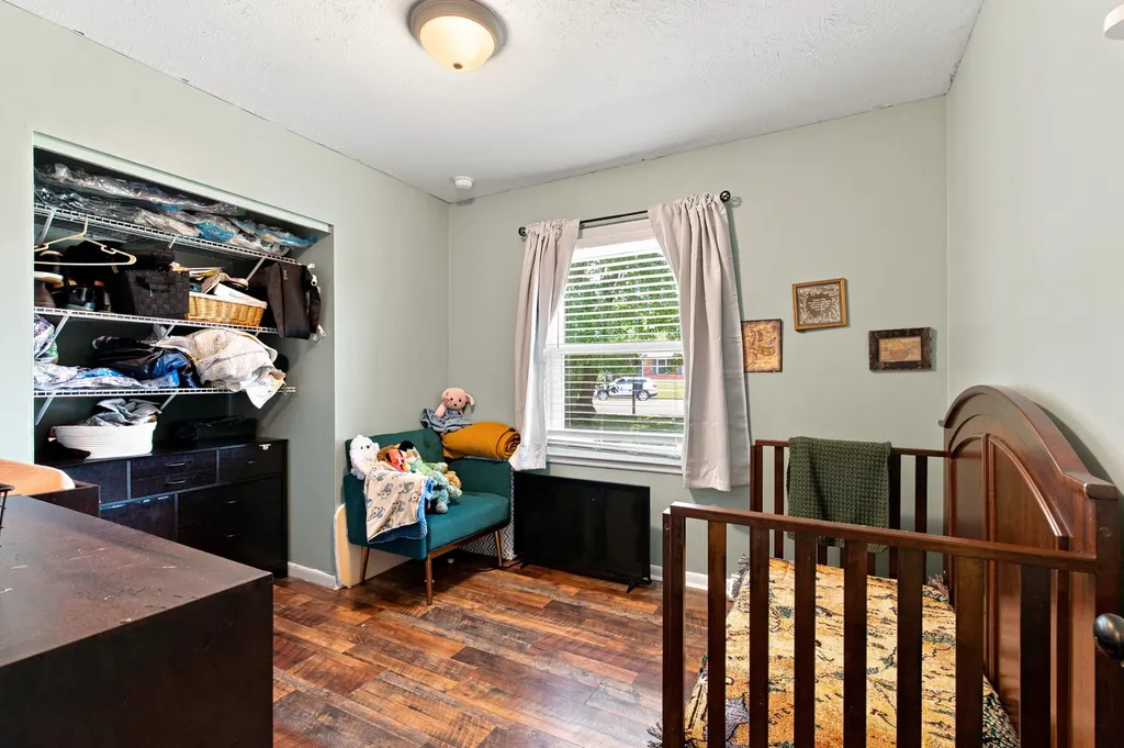 1894 Marlboro Drive Lexington KY 40505