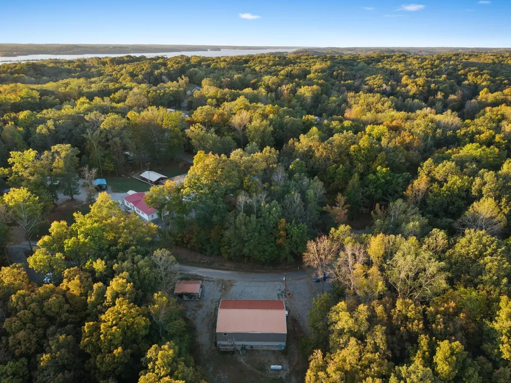 698 Walnut Drive Cadiz KY 42211