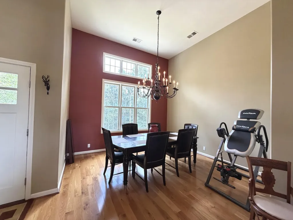 378 Harbor Drive Cadiz KY 42211