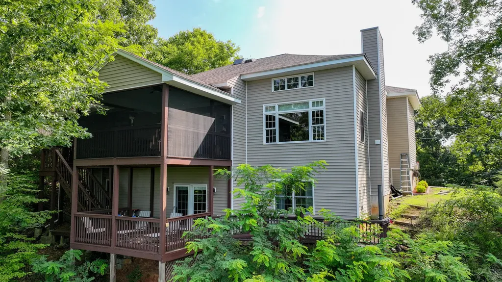 378 Harbor Drive Cadiz KY 42211