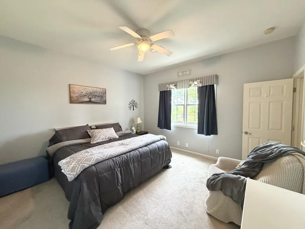 378 Harbor Drive Cadiz KY 42211