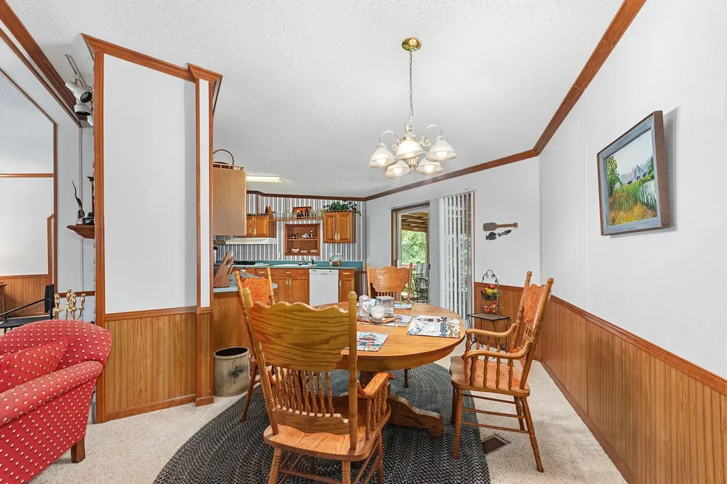 75 Walnut Drive Cadiz KY 42211