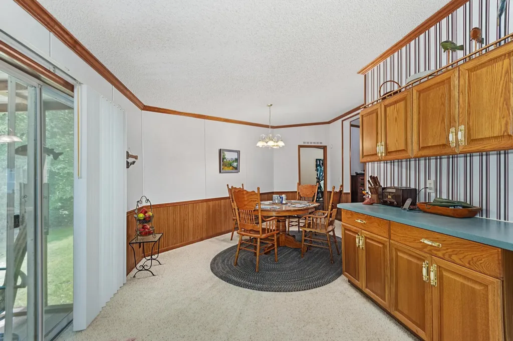 75 Walnut Drive Cadiz KY 42211