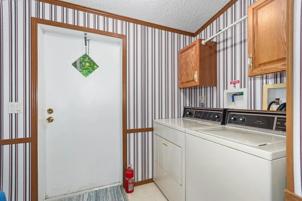 75 Walnut Drive Cadiz KY 42211