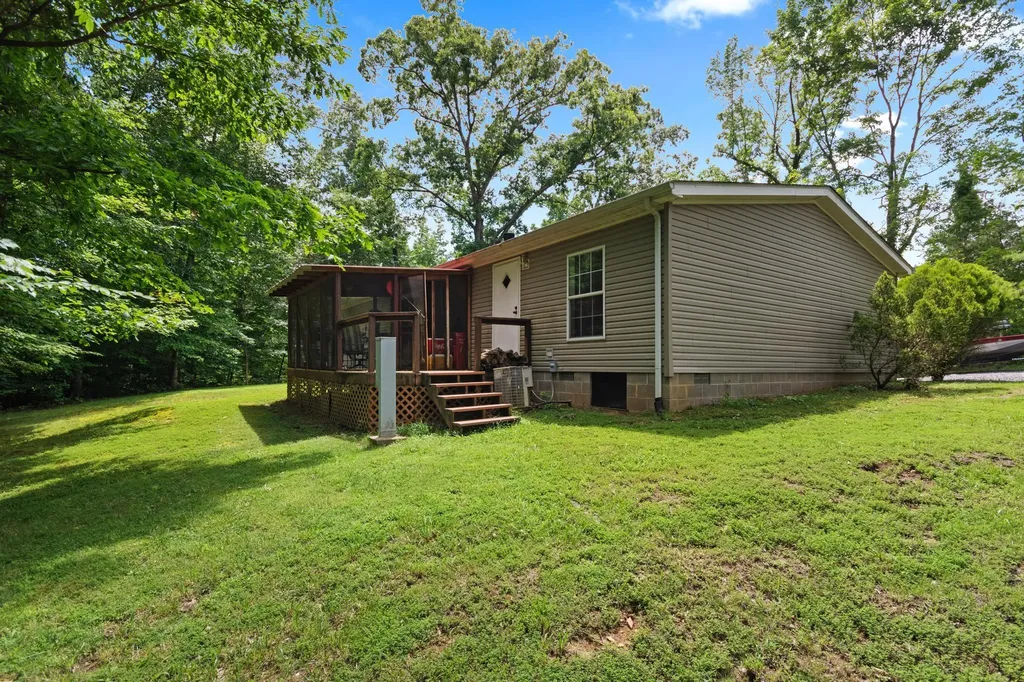 75 Walnut Drive Cadiz KY 42211