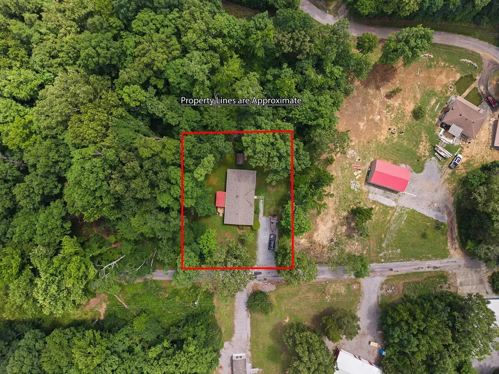75 Walnut Drive Cadiz KY 42211