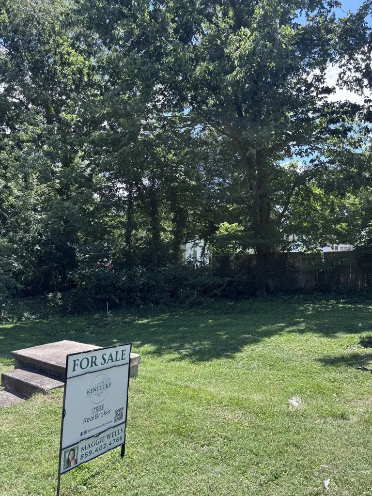 413 Marshall Street Paris KY 40361