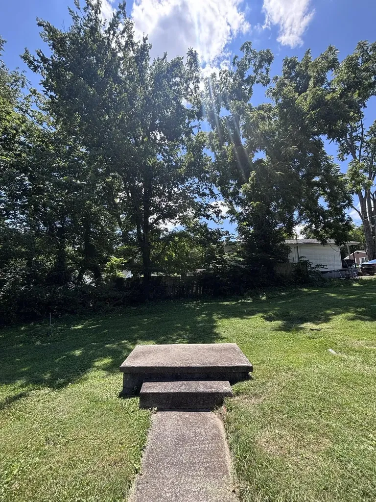413 Marshall Street Paris KY 40361