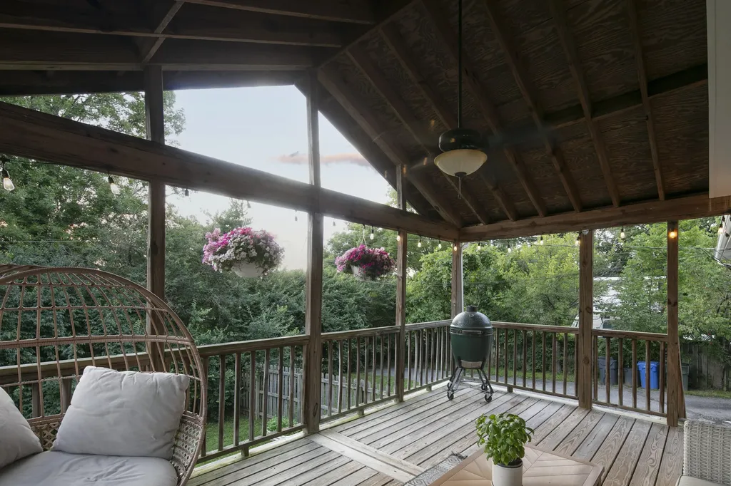 3337 Crown Crest Road Lexington KY 40517