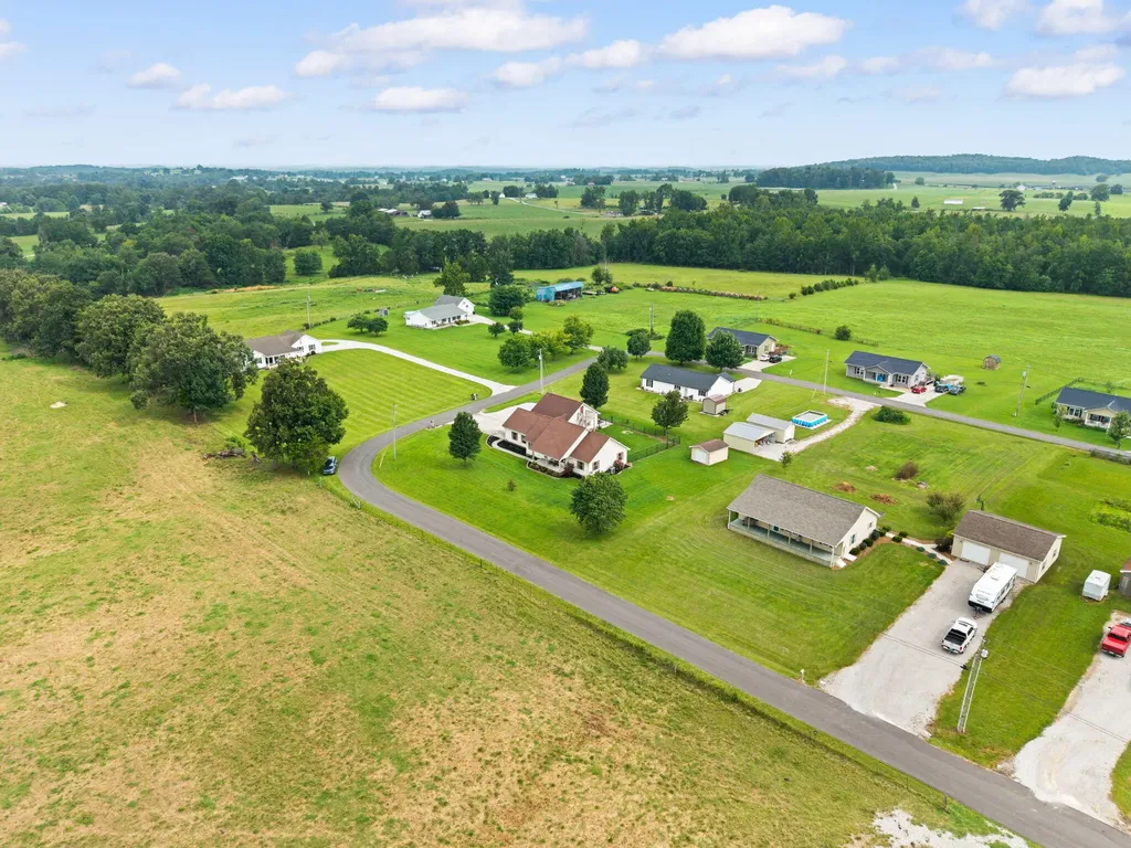 230 Turner Lane Monticello KY 42633