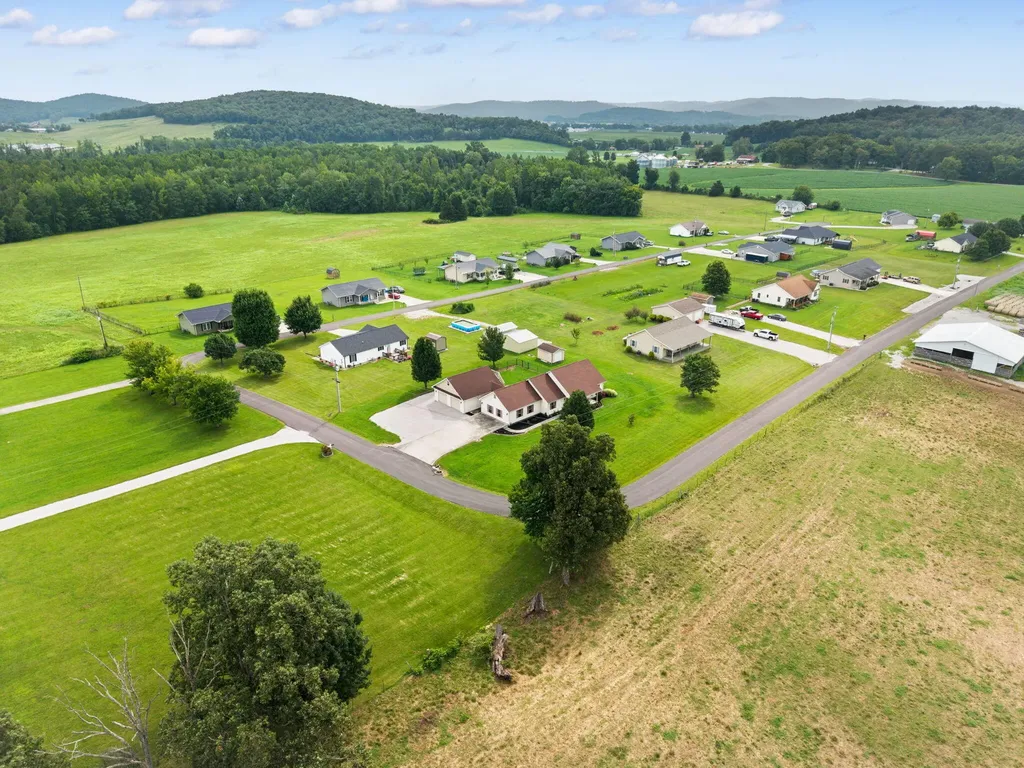 230 Turner Lane Monticello KY 42633